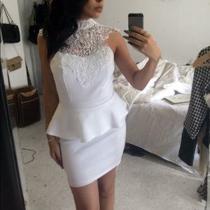 🕊ELEGANT WHITE LACE PEPLUM DRESS🕊